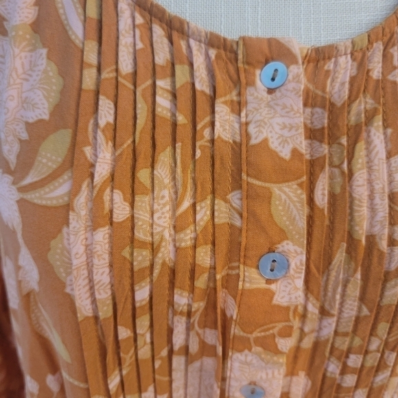 Petal & Pup Dress - Picture 4 of 9